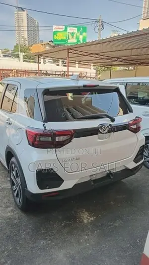 Toyota Raize Z GRADE PETROL 2025