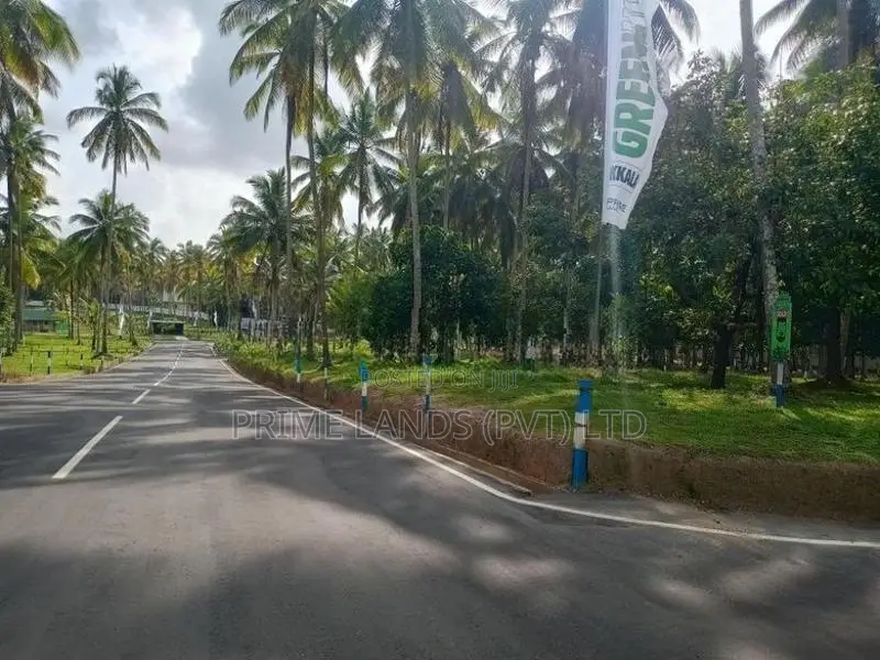 Land for Sale in Yakkala Town