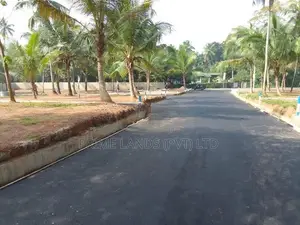 Land in Gonahena Waboda Road