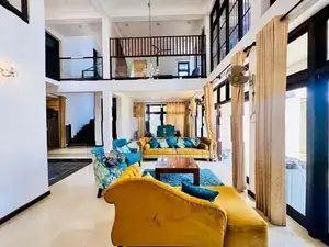 Ananda Herath Signature Luxury Residence with Rooftop Pool kalubowila