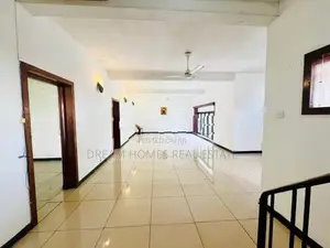 Prime Luxury Residence with Two Annexes for Sale in Colombo 06