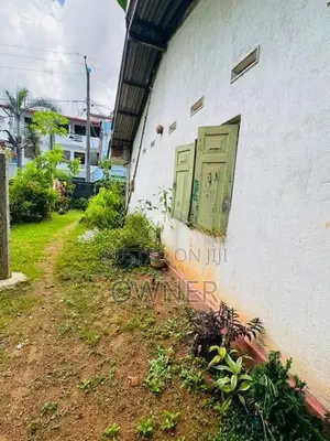 Land With House For Sale In Kolonnawa