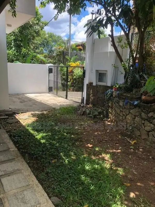 Spacious Two Storied House For Sale - Malabe