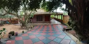 හක්මන ව්‍යාපාර ස්ථානයක් බදු දීමට