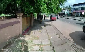 හක්මන ව්‍යාපාර ස්ථානයක් බදු දීමට