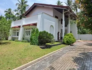 Modern Two-Storey House for Sale – Near Negombo & Airport.