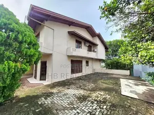 Nawala Designed Luxury Three Story House For Rent