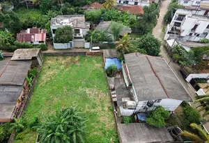 Prime Residential Land for sale near Kadawatha Town.