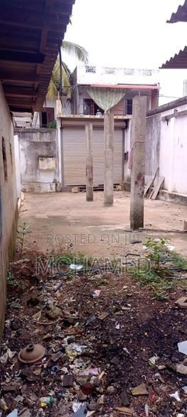Land for Sale in Wellampitiya
