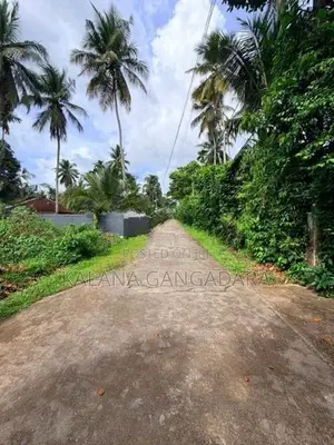 Land for Sale in Athurugiriya