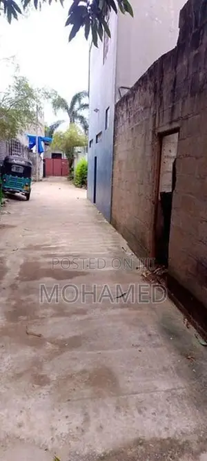 Land for Sale in Wellampitiya