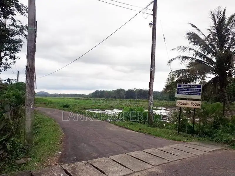 Value Bare Land for Sale at Walahanduwa, Galle