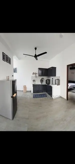 Apartment / Short Term Rental Ambathale