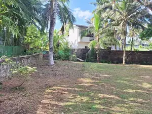 Kottawa Town Land for Sale