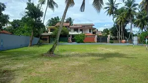 Land in Katunayake