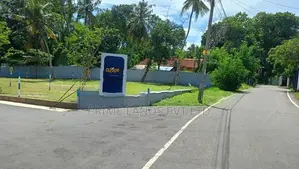 Land in Katunayake