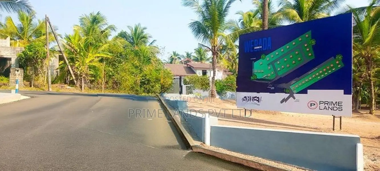 Land In Weboda