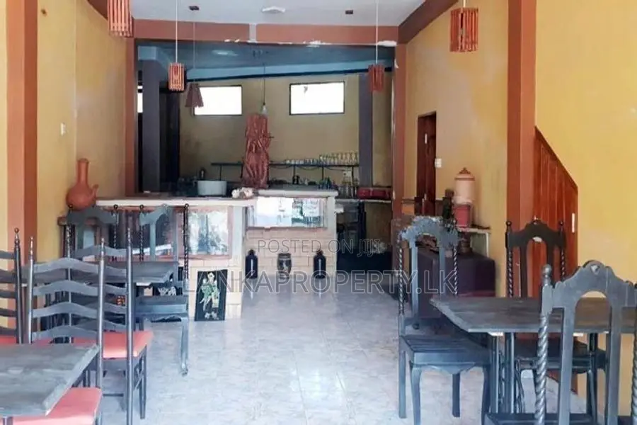 Roaf facing Property for Sale in Dodanduwa, Hikkaduwa – Tourism Zone