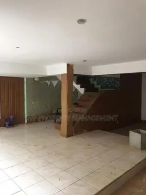 Spacious house for sale in the heart of Kohuwala
