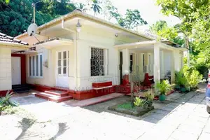 GALLE : 86 PERCHES PRIME COMMERCIAL LAND FOR SALE
