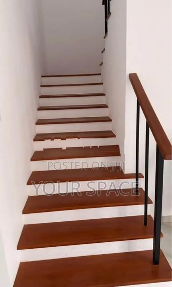 3BR Luxury Brand-New house Rent in Canterbury Kahathuduwa