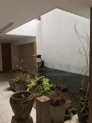 Spacious house for sale in the heart of Kohuwala