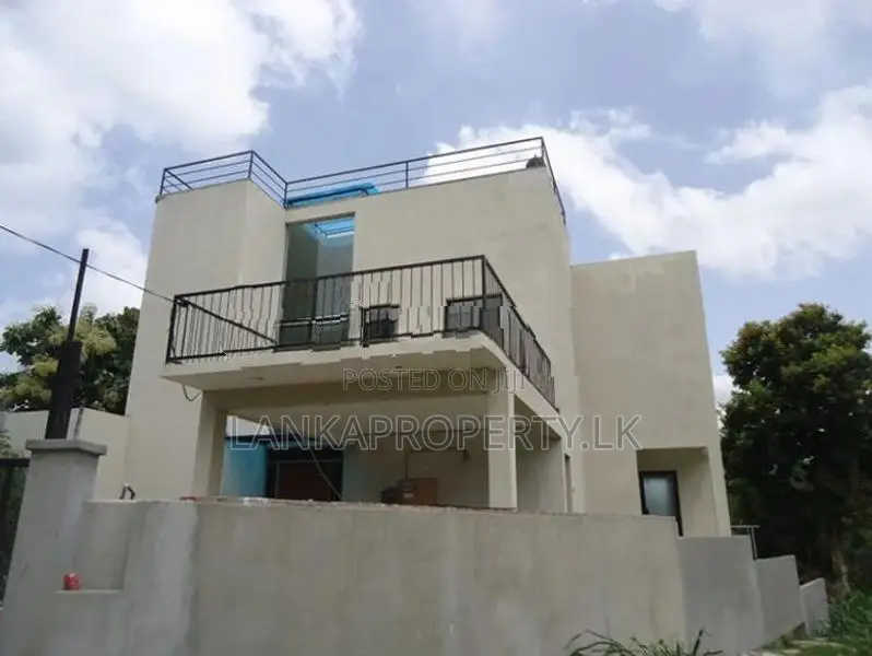 House for Sale in Kundasale, Kandy