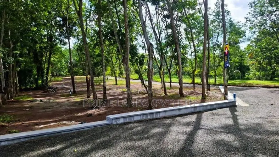 දිවුලපිටිය - වල්පිට නේවාසික බිම්කොටස්
