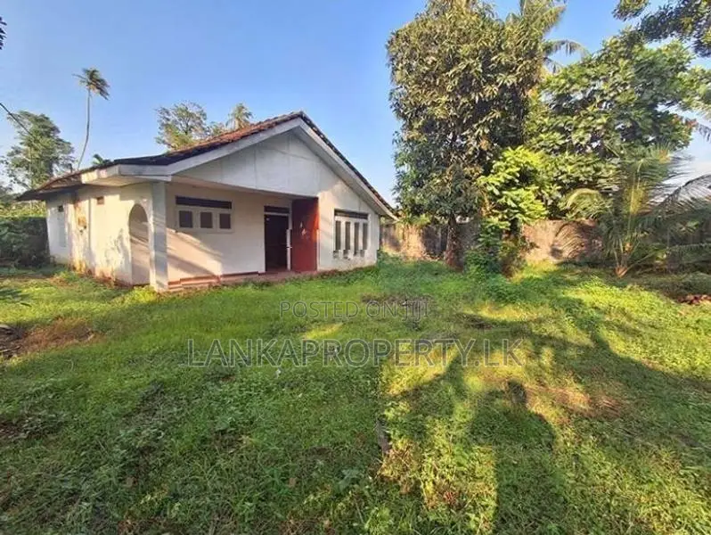Galle Road Facing Prime Land for Sale in Kalutara