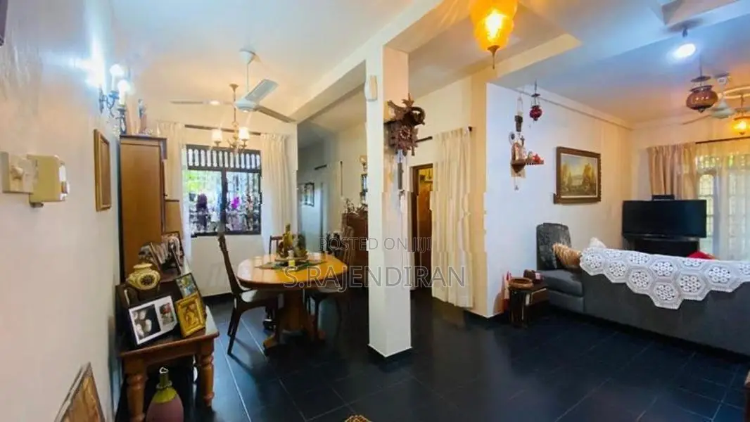 two Units house for sale in kalubowila
