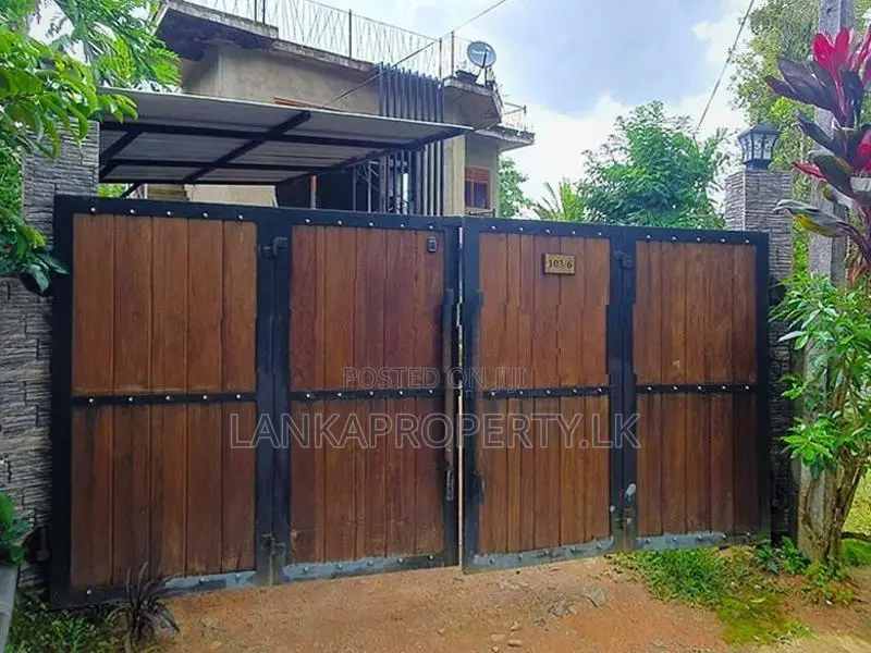 Brand New Two-Storey House for Sale in Kiribathkumbura