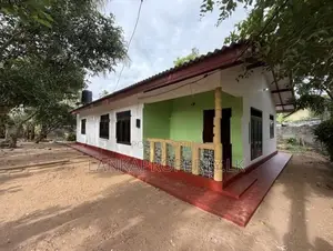 Recently Fully Renovated Single Storied House for Sale in Seeduwa.