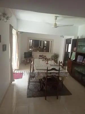 Colombo 15| 4 Room Commercial Unit on 8.7 perches of Land For Sale