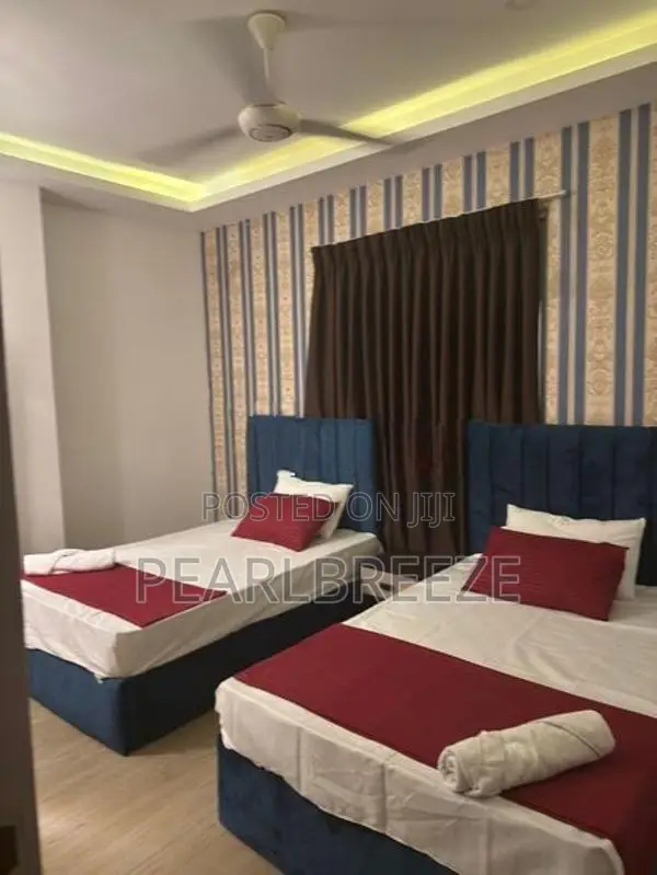 Furnished Luxury Apartment - Mount Lavinia