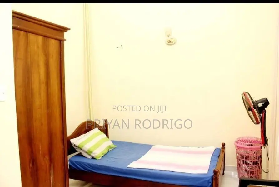 04 Bedroom House on 16 Perches of Land for Sale in Naiwala- Walpitamul