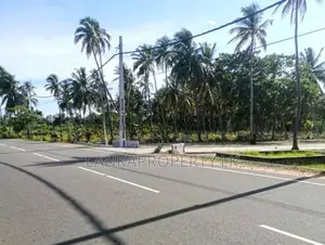 Prime Land for Sale Opposite Thalawila Church