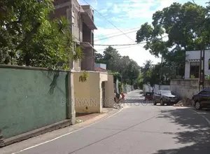 Nugegoda 20.25 Perches of Prime Residential Land with a House for Sale