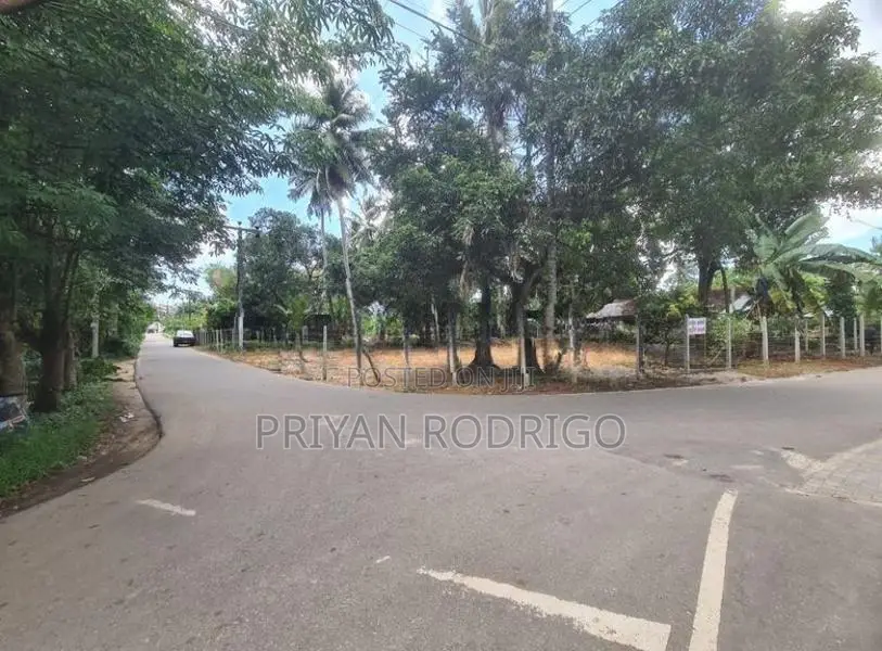 270 Perches of Commercial Land for Sale in - Malabe