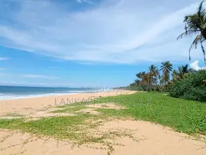 Prime Beachfront Land for Sale – Rathgama.