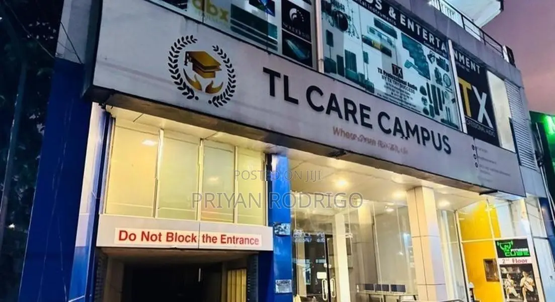 Kottawa - Main Rd 04 Storied Commercial Building for Sale