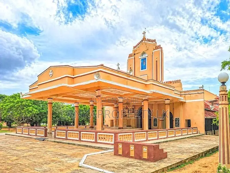 Prime Land for Sale Opposite Thalawila Church
