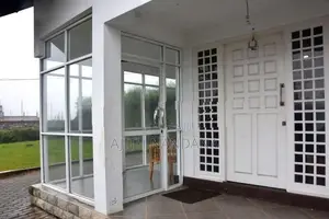 Moon Plains Bungalow