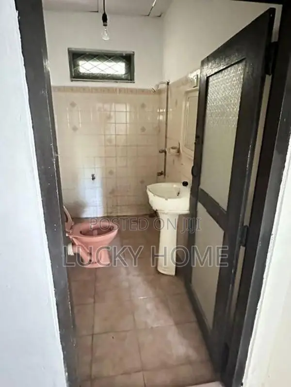 20 Perch House Sale Seeduwa - Kotugoda