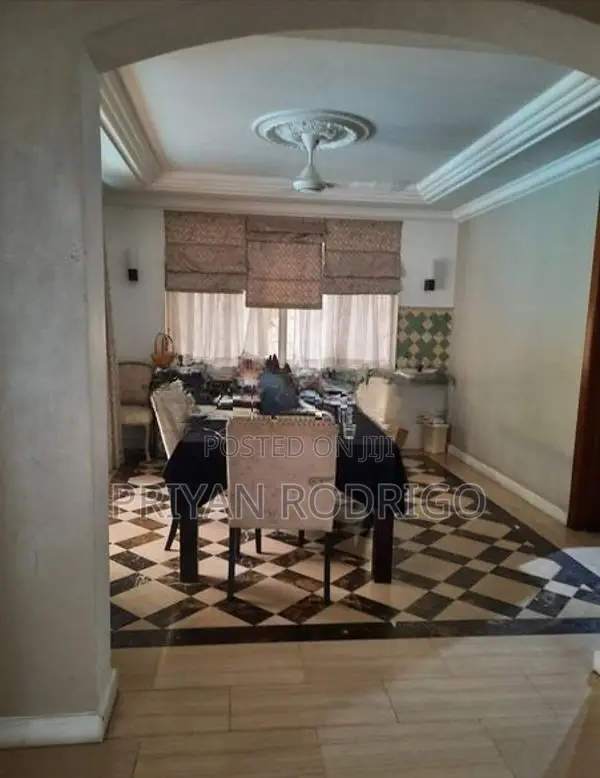Pelawatta Pannipitiya Main Road 02 Storied House for Rent