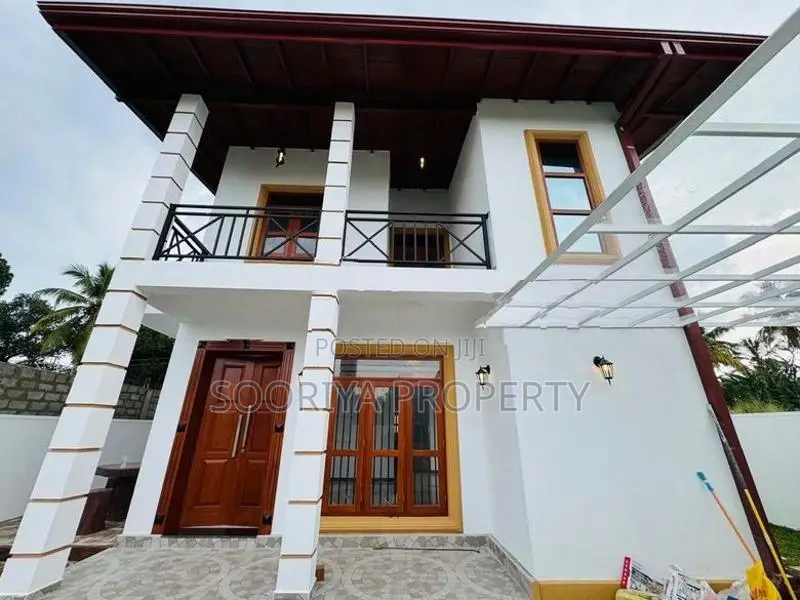 Brand New 2 Story Luxury House for Sale in Piliyandala