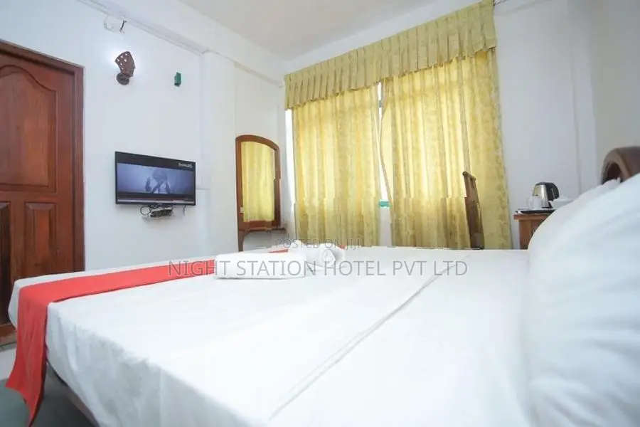 15-Room Tourist Hotel with 200-Guest Banquet Hall – Panadura