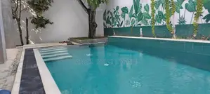 Luxury House with A Pool at Kalegana