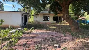 House for Sale Near Nadeswara College Kankesanturai