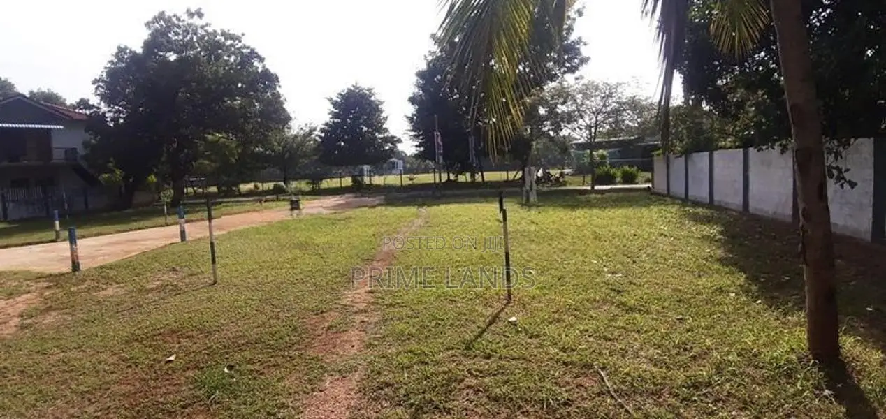 Land In New Town Dhaiyagama Junction