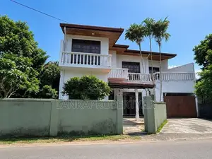 Luxury Upstair House for Sale in Nugegoda.